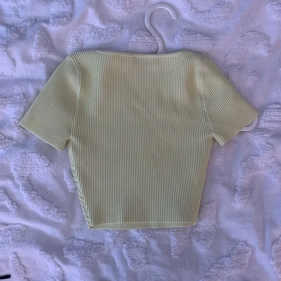 Babaton Contour Top - Picture 2 of 2